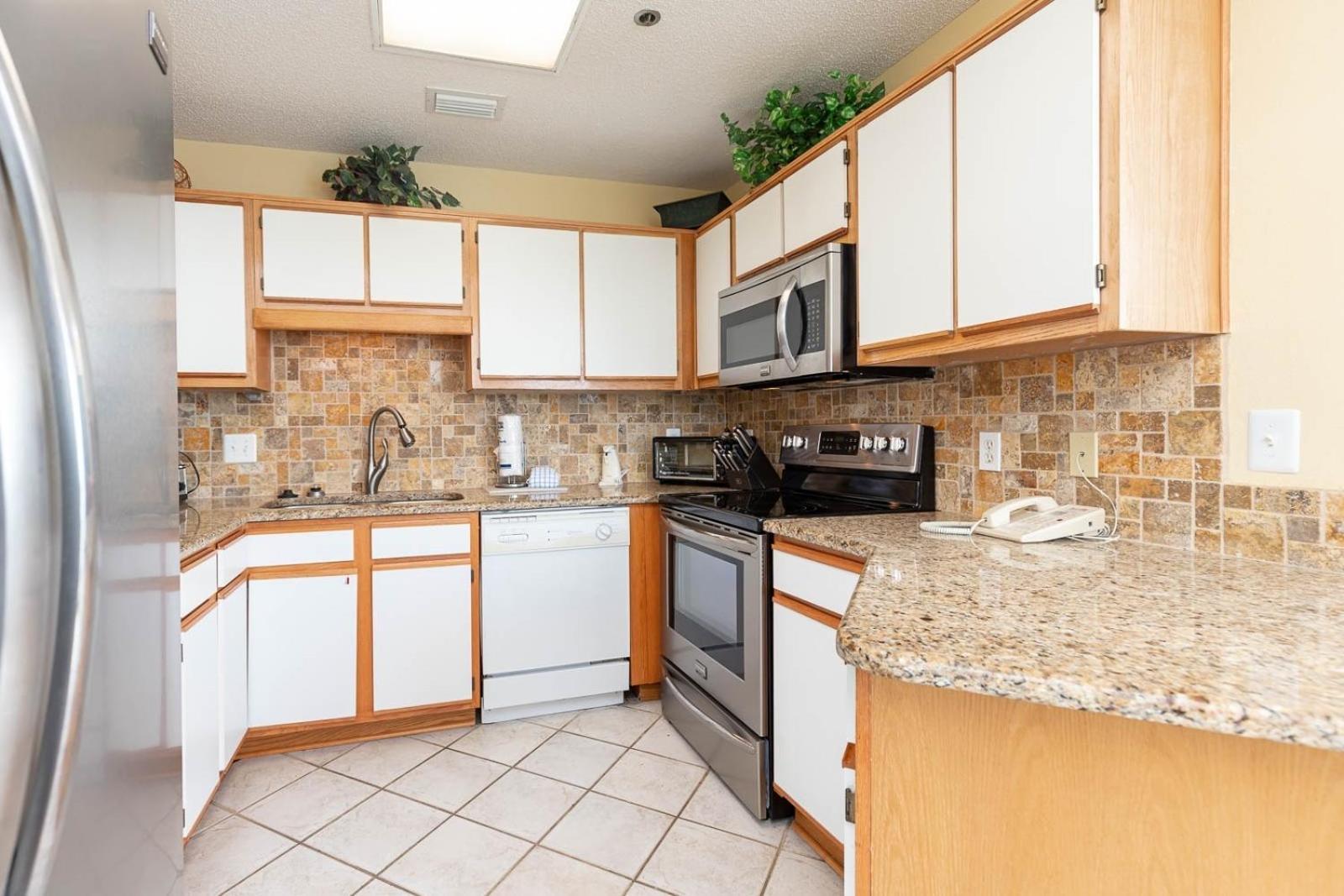 Phoenix East 2 By Brett Robinson Vacations Orange Beach Room photo